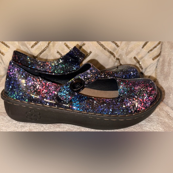 Angies Uniforms Galaxy Print Mary Jane Shoes - Women’s Size 11 - Picture 3 of 8